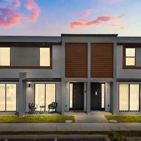 3 Bedrooms-3 Baths- Hub Westside Reserve 8799Pd